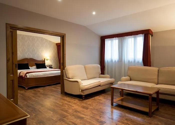 Hotel Sant Bernat 3*